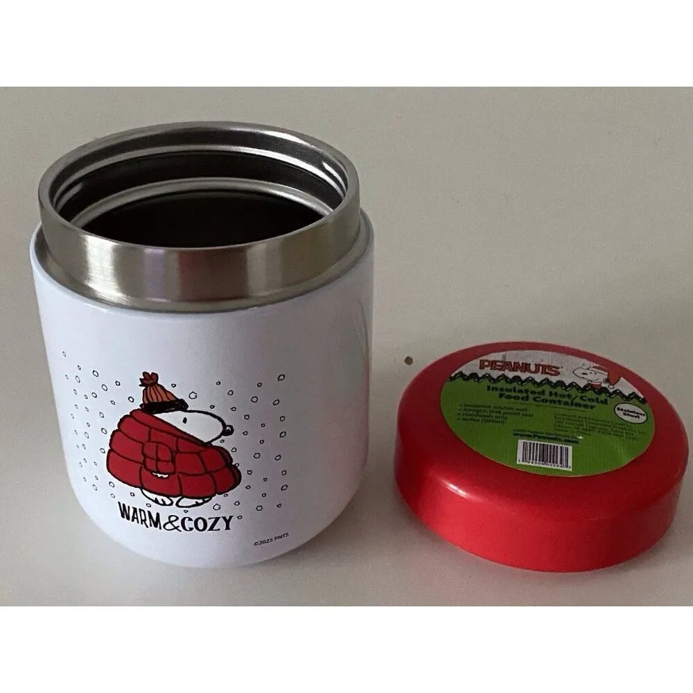 Peanuts Snoopy Wearing Puffy Coat Puffer Jacket Insulated Food Container 16.9 Oz